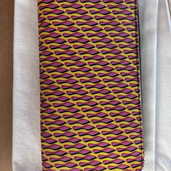 Christian Louboutin Panettone Long Wallet Pink Yellow - Picture 4 of 13